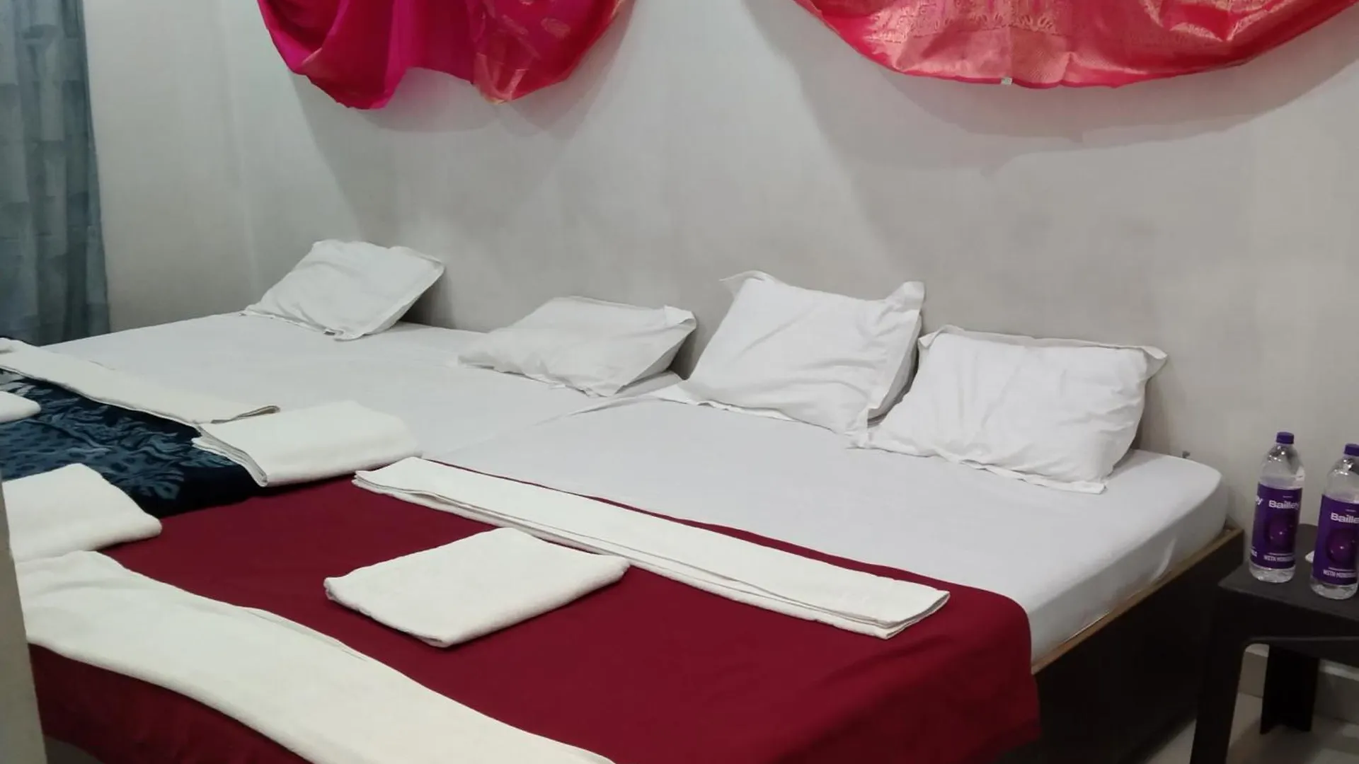 ורנאסי Butterflyi Guest House - Near Kashi Vishwanath Temple - Booking Will Be Confirmed After Advance Only הודו