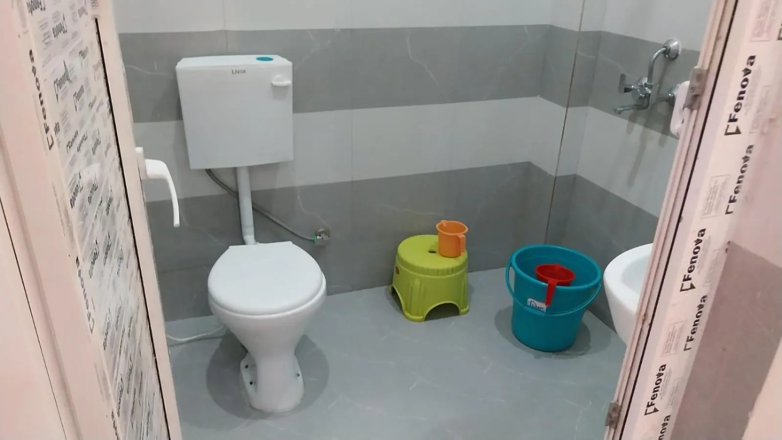 ורנאסי Butterflyi Guest House - Near Kashi Vishwanath Temple - Booking Will Be Confirmed After Advance Only